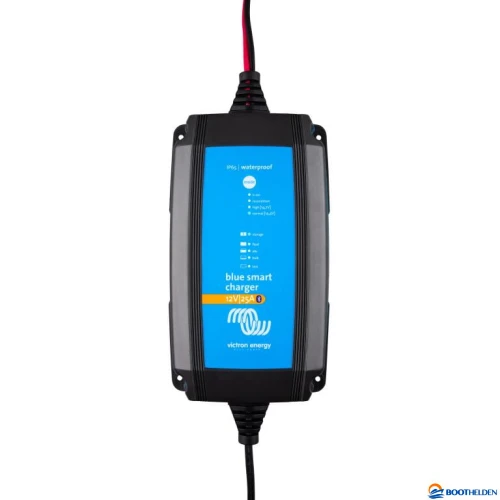 Victron Energy Blue Smart IP65 Charger 12/4 + DC connector